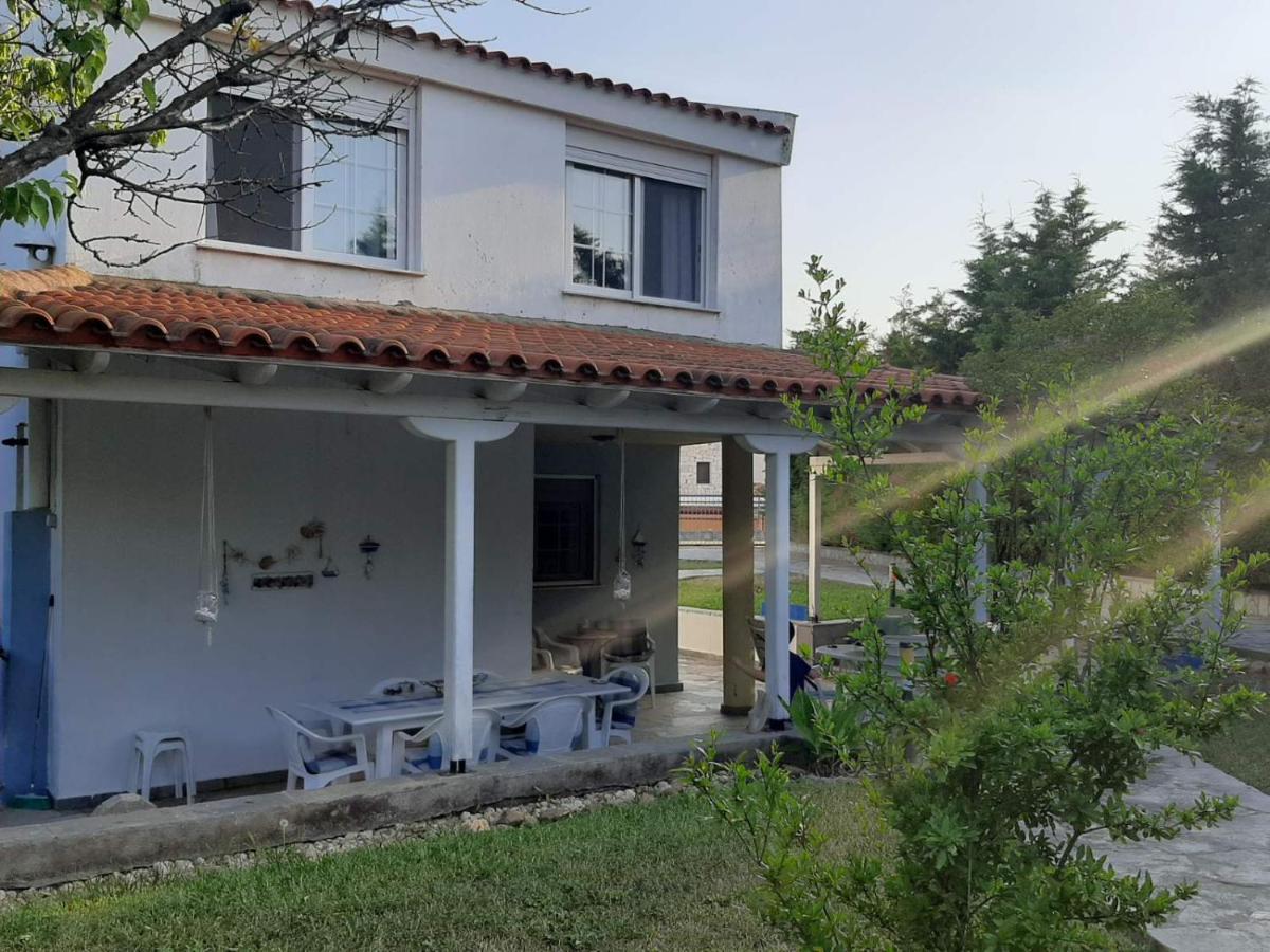 فيلا Wonderful House With Private Garden فلوغيتا المظهر الخارجي الصورة